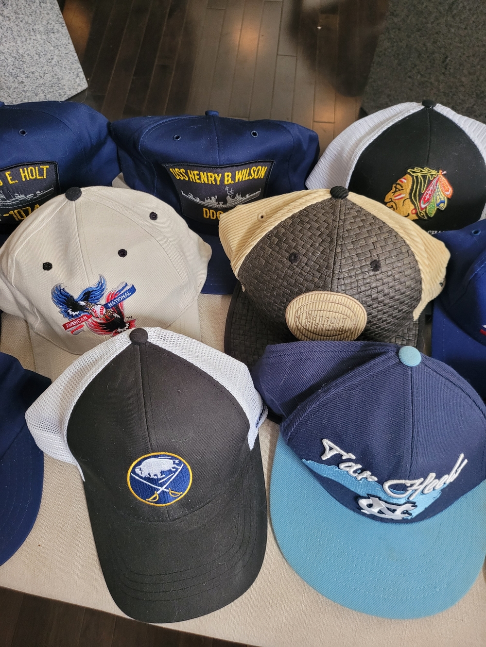 15 Assorted Hats - Picture 2 of 3